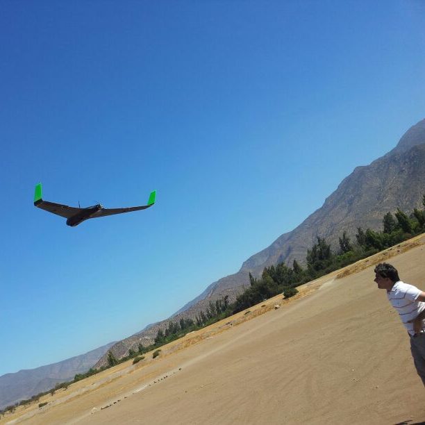 Pruebas de vuelo de UAV en Chile como Ingeniero Electrónico, 2014.